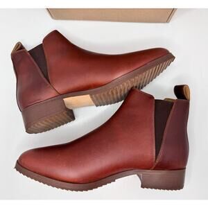 Nisolo Everyday Chelsea Boot Auburn Leather Women’s Size 9 NIB